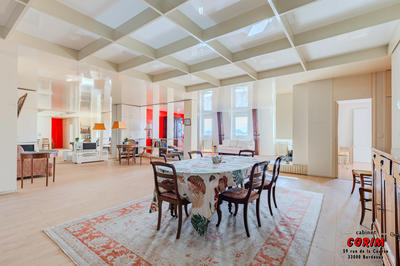 Appartement - 195 m² - 4 pièces