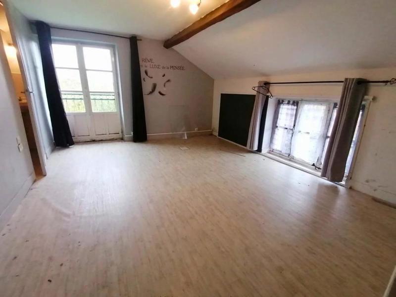 Maison de village - 110 m² - 4 pièces