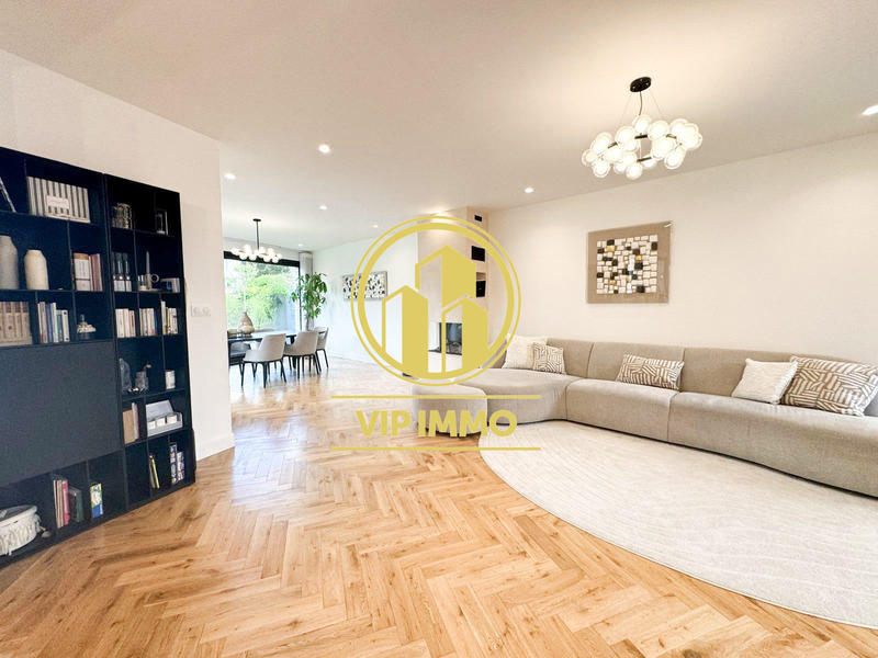 Maison contemporaine - 160 m² - 8 pièces