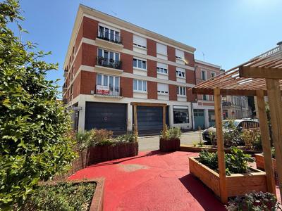 Appartement - 108 m² - 4 pièces