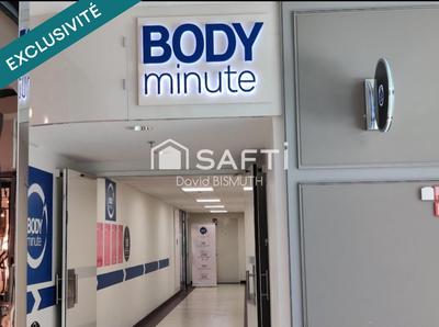 Local commercial - 76 m² - 1 pièce