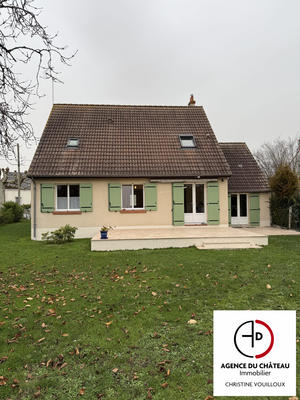 Maison traditionnelle - 142 m² - 6 pièces