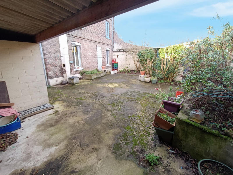 Maison - 212 m² - 5 pièces