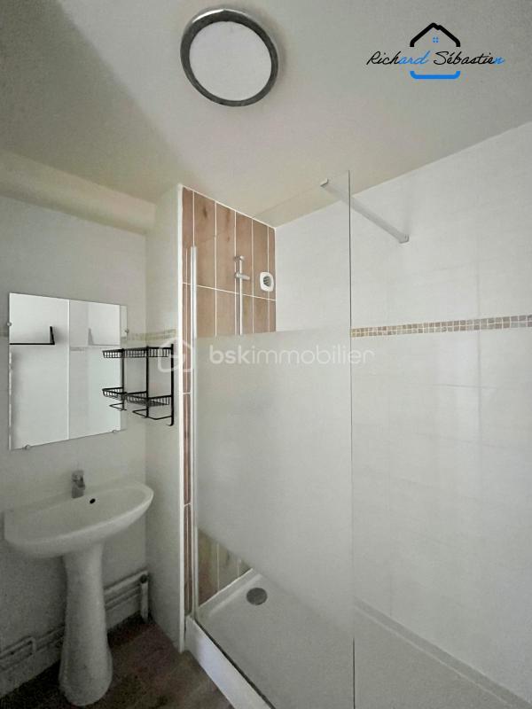 Maison de ville - 250 m² - 10 pièces