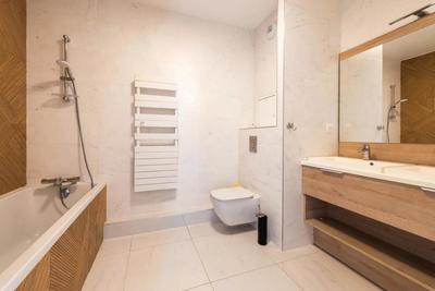 Appartement - 98 m² - 4 pièces