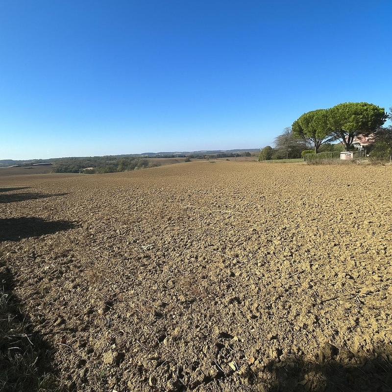 Terrain - 1 027 m²
