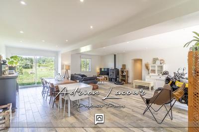 Maison - 149 m² - 7 pièces