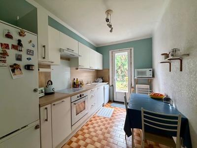 Bureau - 98 m² - 5 pièces