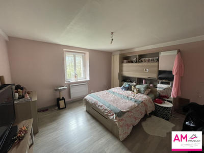 Maison - 128 m² - 6 pièces