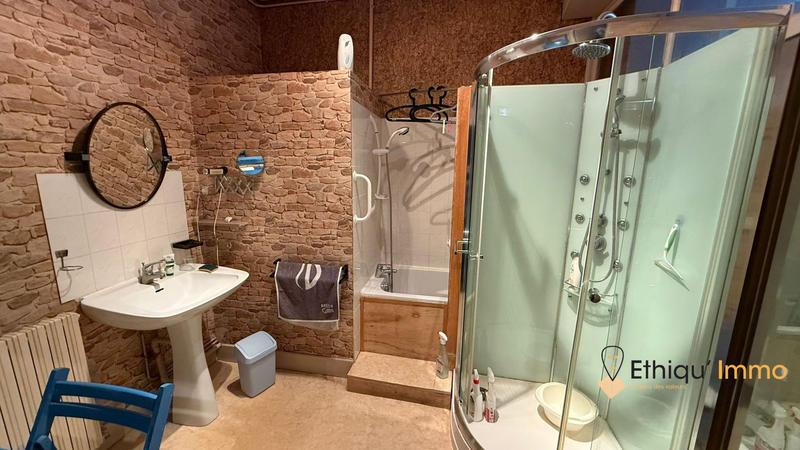 Maison - 178 m² - 5 pièces