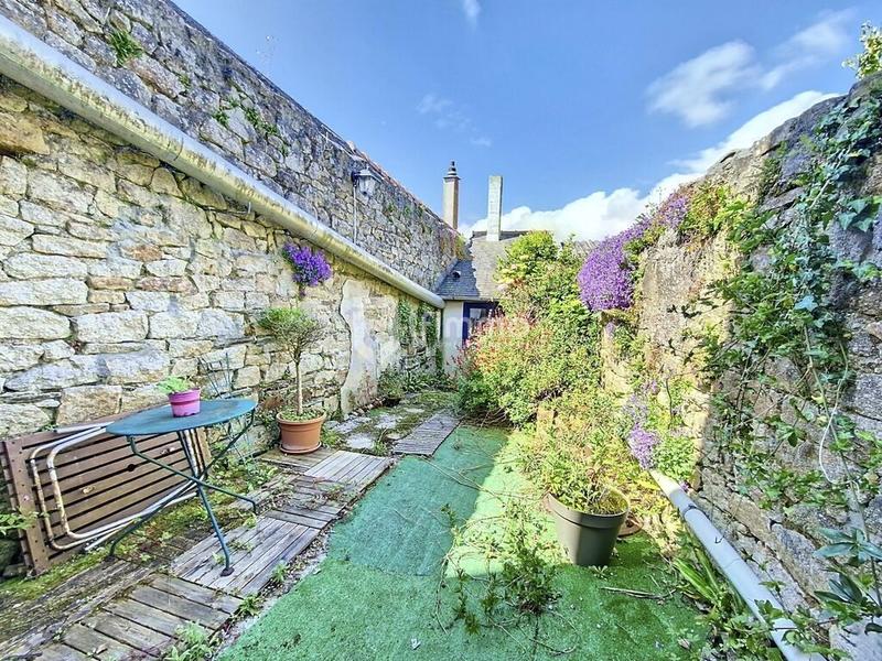 Maison - 123 m² - 7 pièces