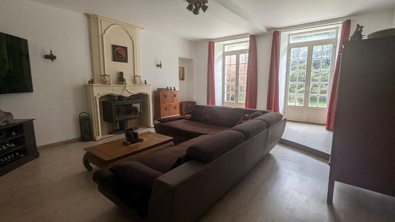 Maison de campagne - 245 m² - 6 pièces