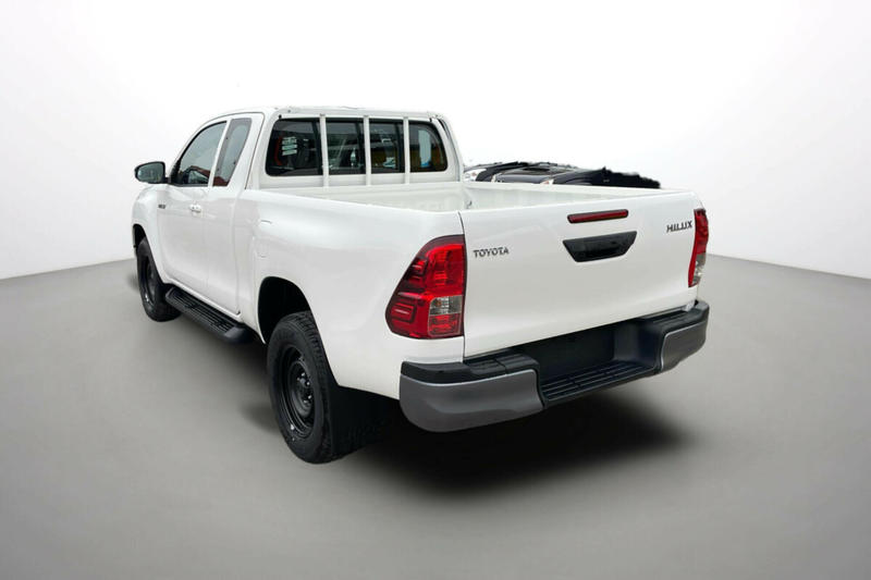 Toyota Hilux 2.8 204 X-Tra Cab le Cap