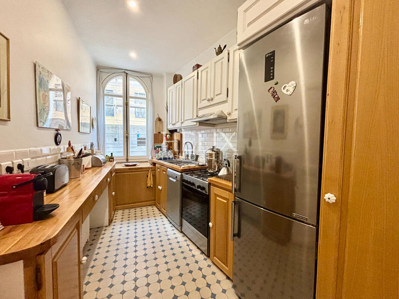 Appartement - 83 m² - 4 pièces