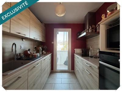 Appartement - 70 m² - 4 pièces