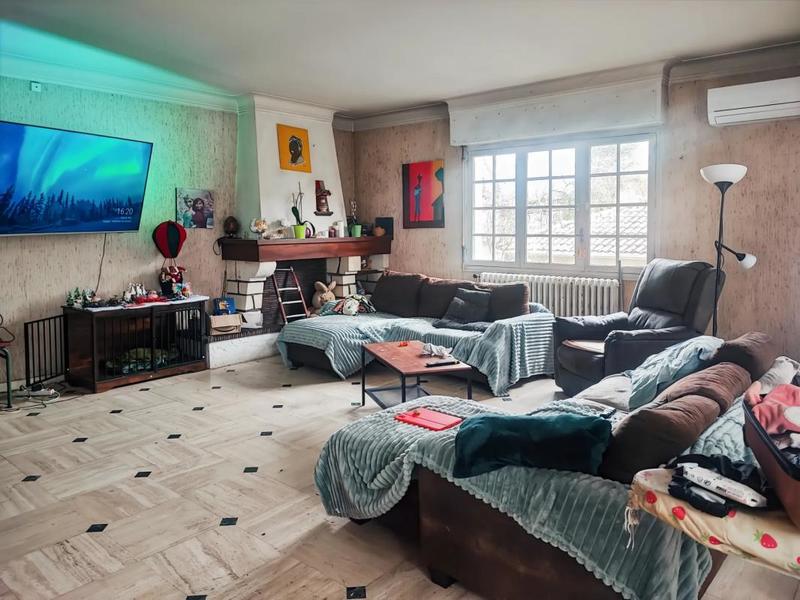 Maison - 252 m² - 7 pièces