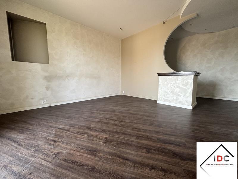 Duplex - 97 m² - 4 pièces