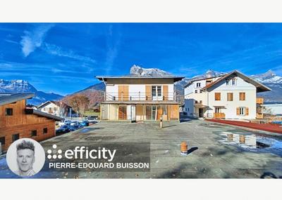 Immeuble - 671 m² - 12 pièces