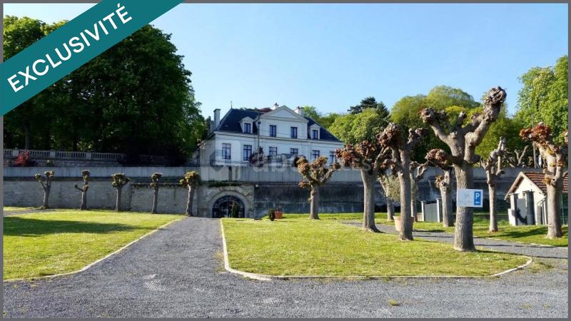 Château - 1 150 m² - 15 pièces