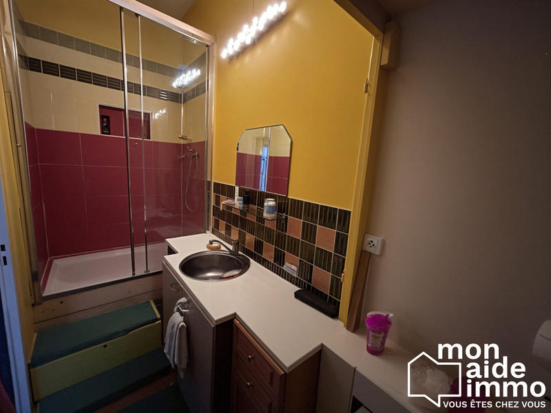 Maison - 90 m² - 4 pièces