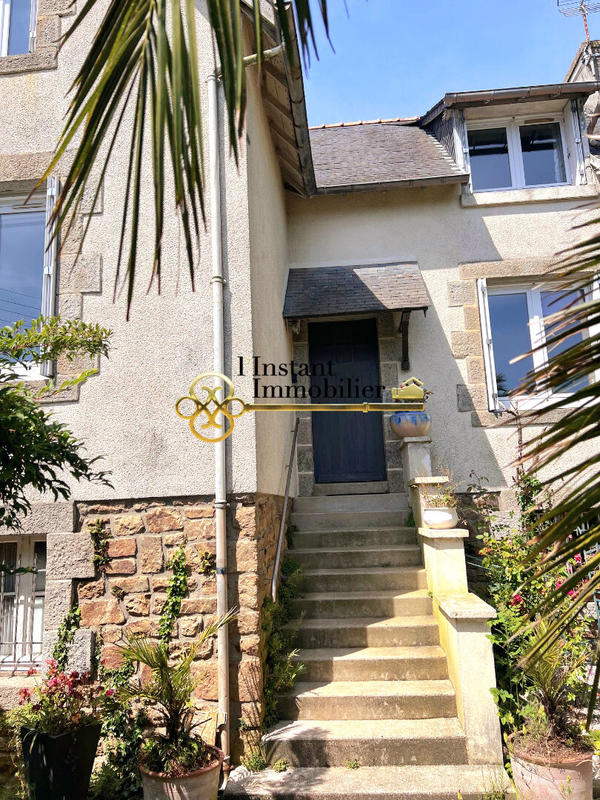 Maison - 84 m² - 5 pièces