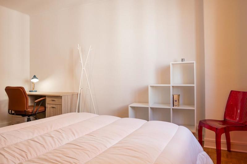 Chambre - 14 m² - 1 pièce