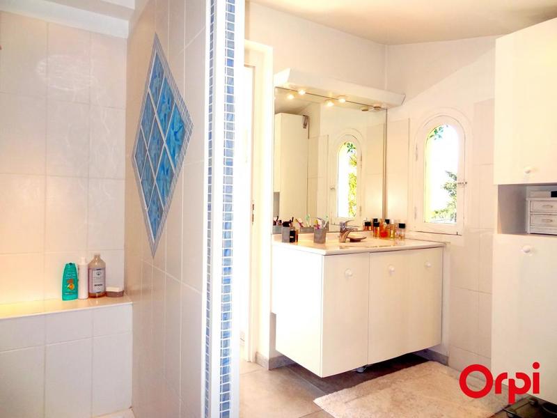 Maison - 118 m² - 6 pièces