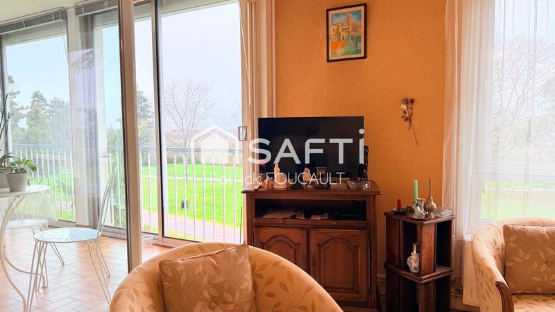 Appartement - 104 m² - 5 pièces