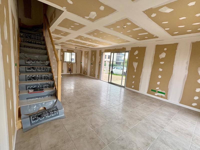 Maison - 90 m² - 4 pièces