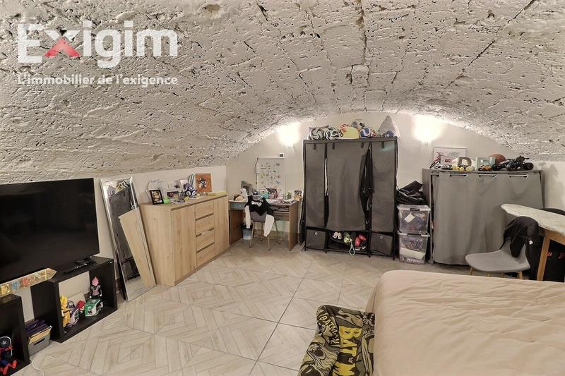 Appartement - 86 m² - 4 pièces