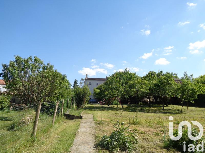 Maison - 200 m² - 8 pièces