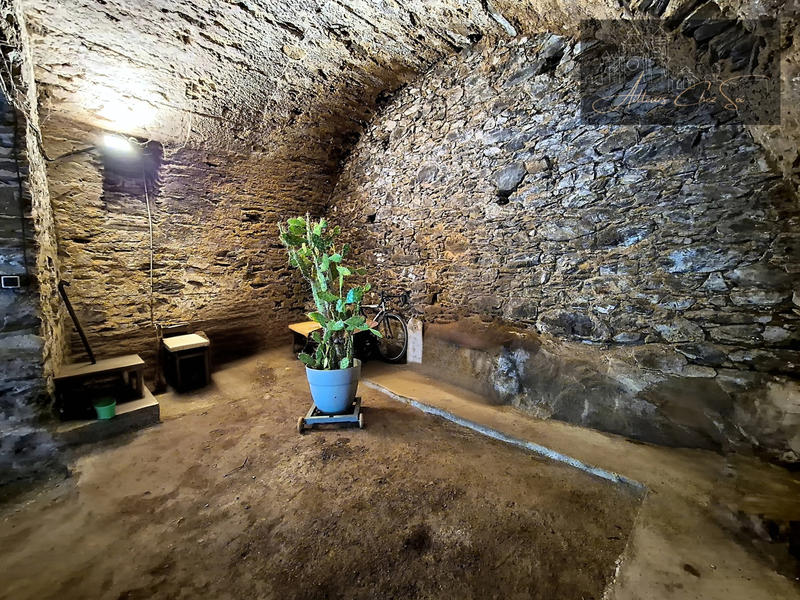 Maison de village - 164 m² - 7 pièces