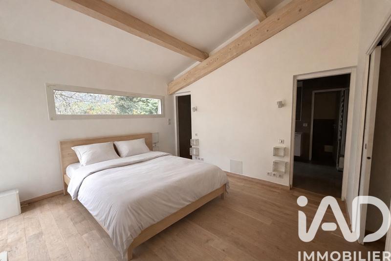 Maison - 266 m² - 10 pièces