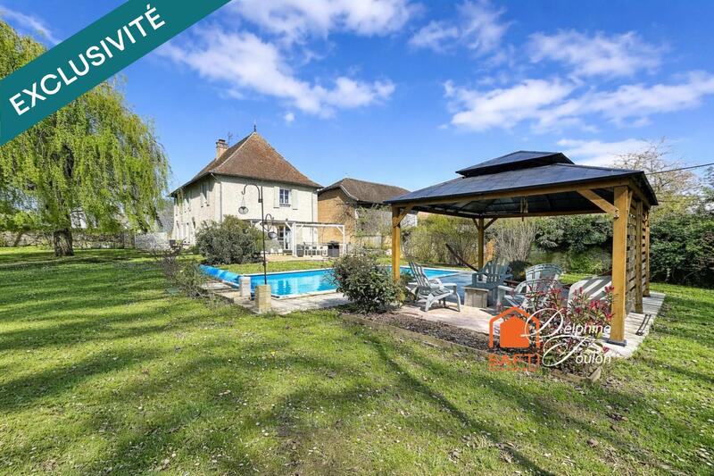 Maison - 199 m² - 7 pièces