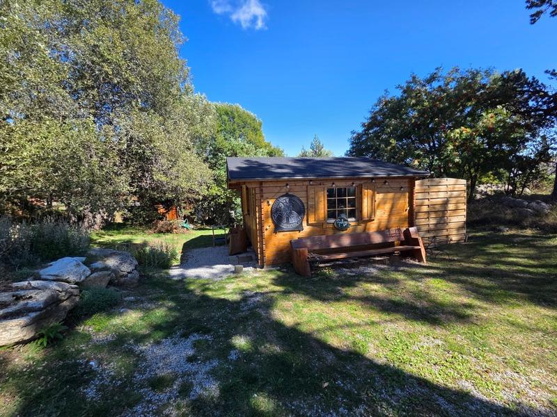 Maison - 400 m² - 12 pièces