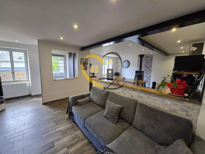 Maison - 90 m² - 3 pièces