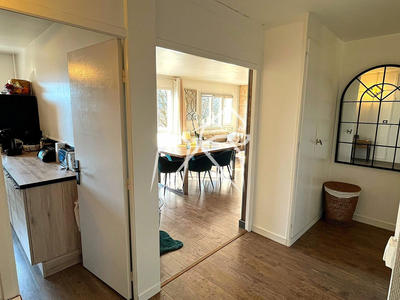 Appartement - 80 m² - 3 pièces