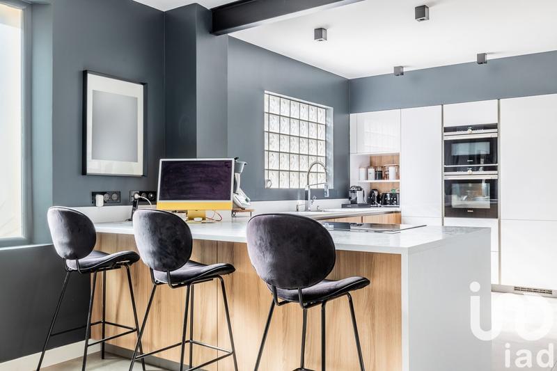 Maison - 180 m² - 5 pièces