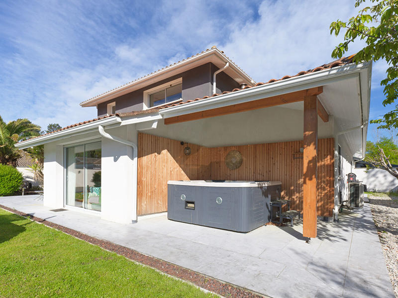 Maison - 172 m² - 6 pièces