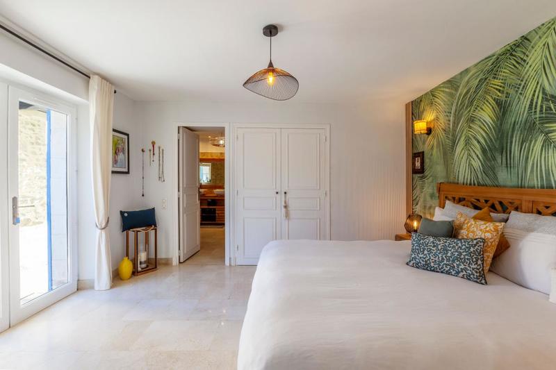 Maison de campagne - 370 m² - 10 pièces