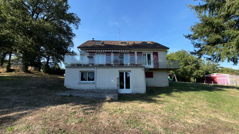 Maison - 152 m² - 6 pièces