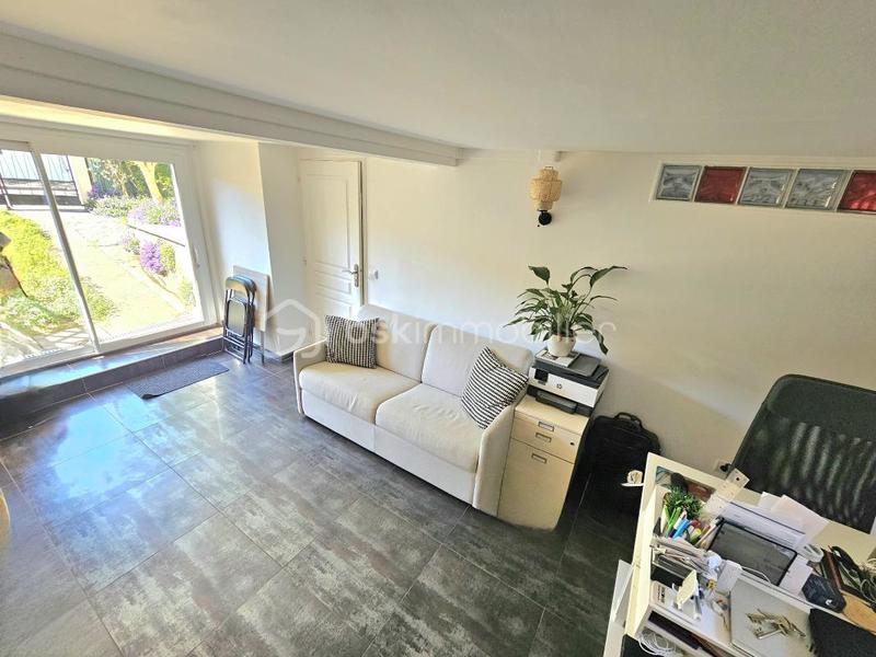 Maison - 95 m² - 6 pièces