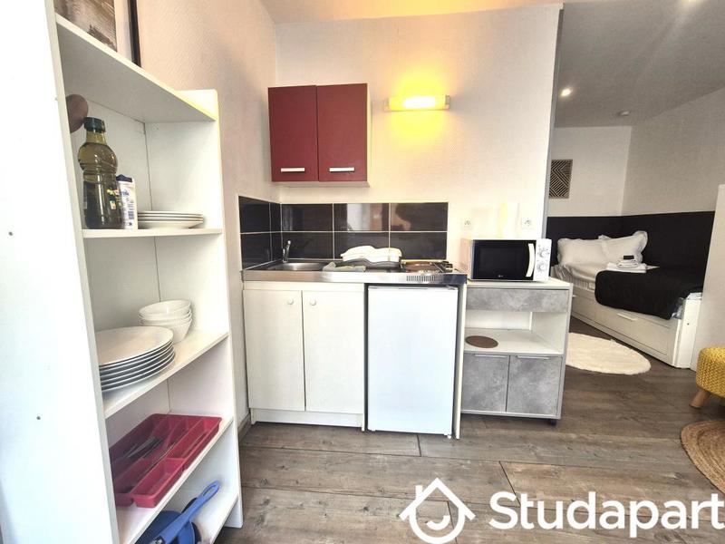 Chambre - 18 m² - 1 pièce