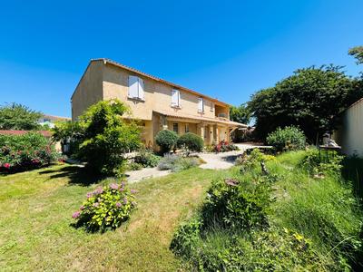 Maison - 160 m² - 7 pièces