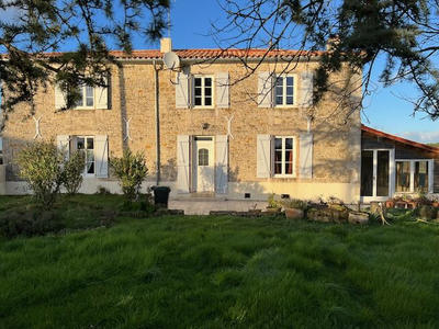 Maison - 131 m² - 4 pièces