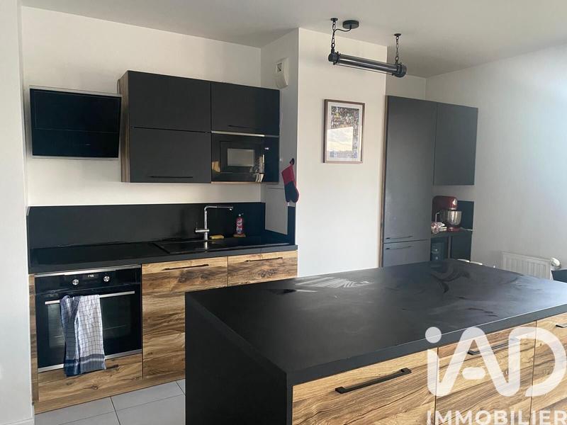 Appartement - 65 m² - 2 pièces