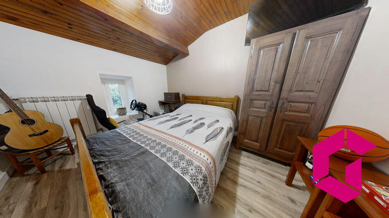 Maison ancienne - 100 m² - 5 pièces