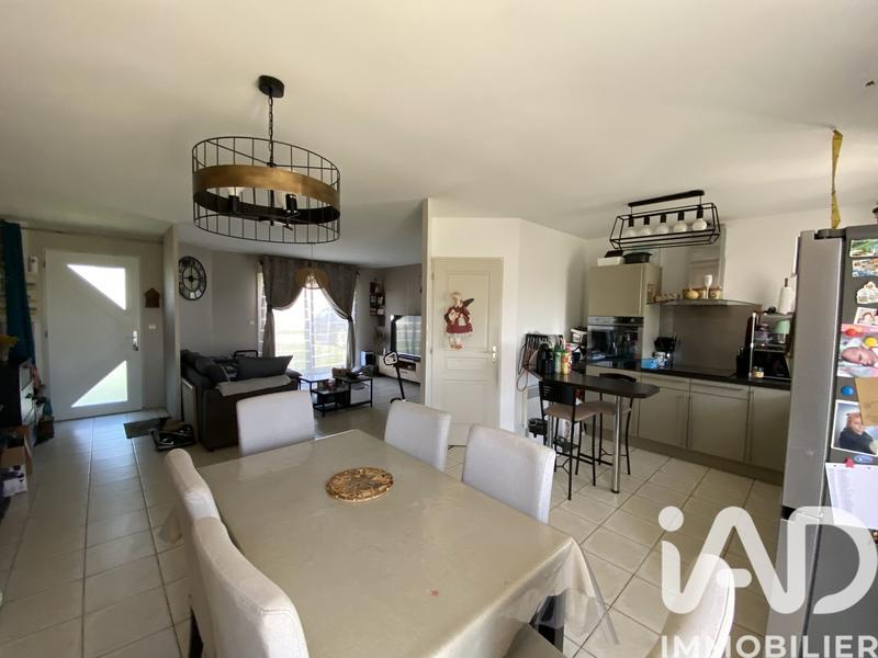 Maison - 88 m² - 5 pièces