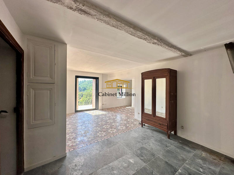 Maison - 142 m² - 6 pièces