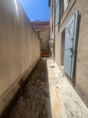 Local commercial - 56 m² - 1 pièce